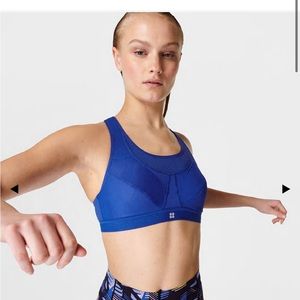 Sweaty Betty London - sport bra - size M- NWT
